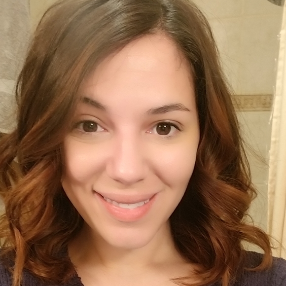 Meet your Posher, Samantha - Picture 2 of 2